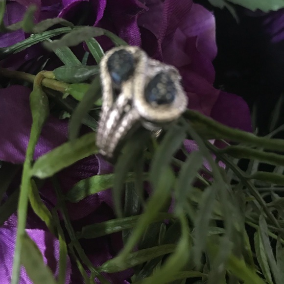 Blue diamond ring - Picture 2 of 2